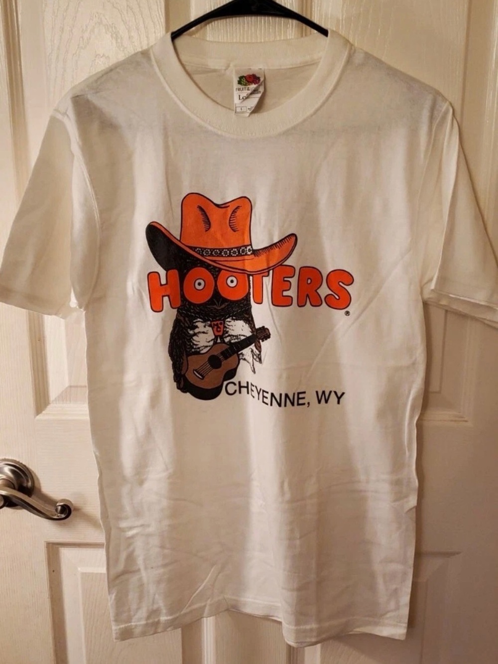Hooters Cheyenne WY White T-Shirt with Orange Graphic
